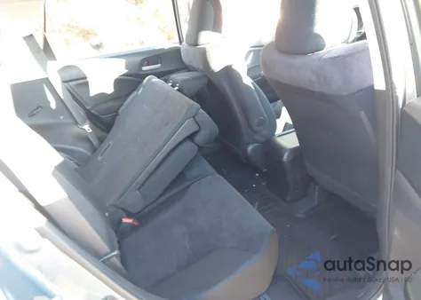 2012 Honda Cr-V Lx z USA, uszkodzony, nr VIN 5J6RM4H35CL016919